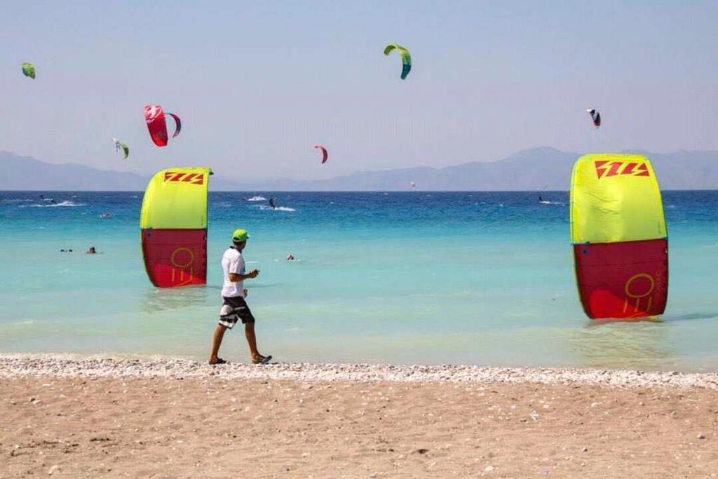 Sunset Beach Studio Kremasti  Bagian luar foto